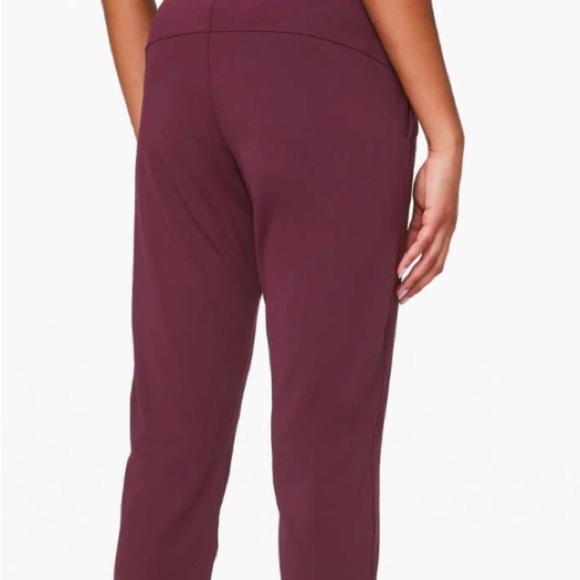 Lululemon Burgundy Joggers On the Fly Pants EUC xs small size 4 - Picture 3 of 6